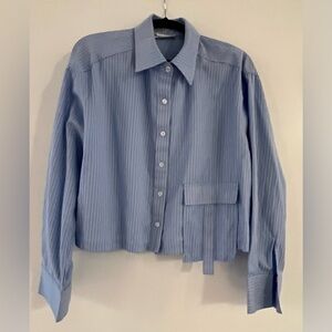 Pocket Detail Striped Button Up Cropped Shirt